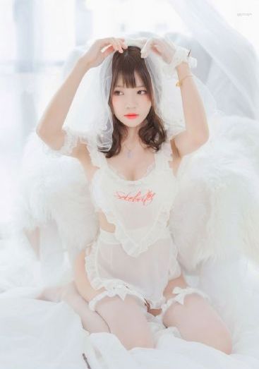 少妇放荡的呻吟干柴烈火动漫