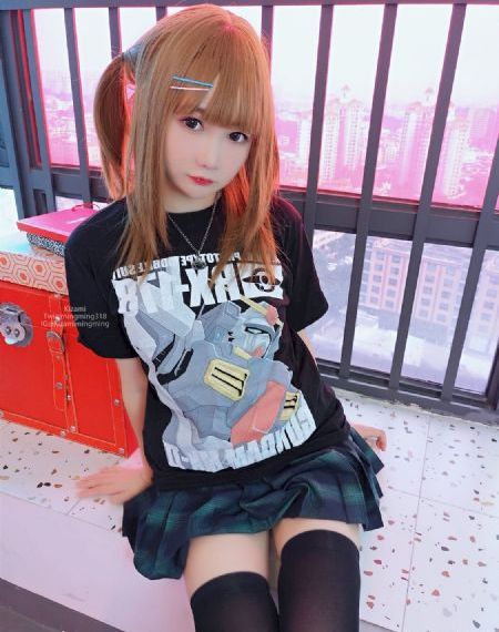 她是我的女儿